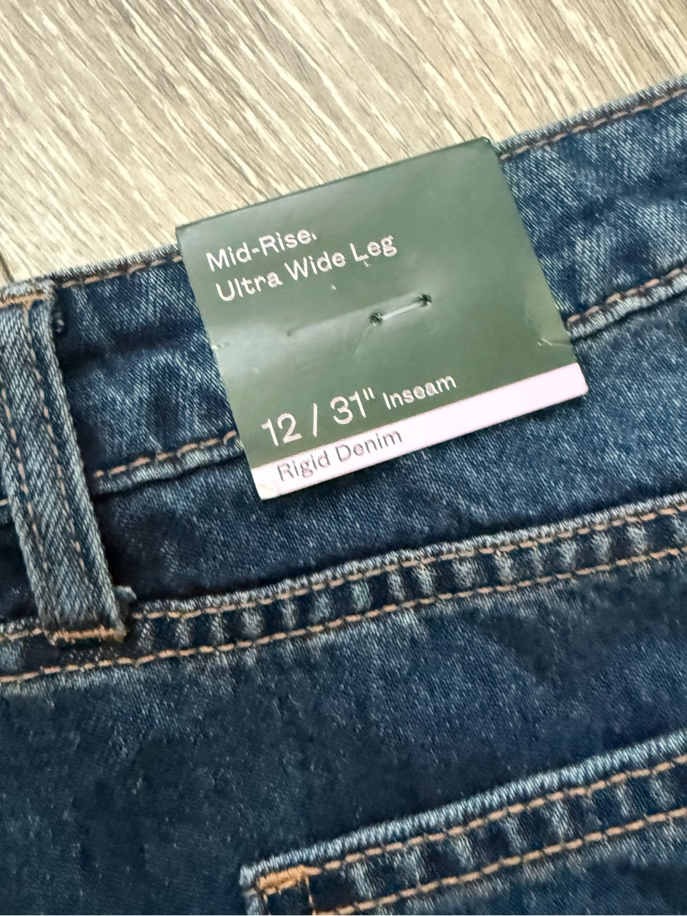 wild fable Dark Blue mid-rise Ultra Wide-Leg Jeans size 12 - Picture 5 of 7